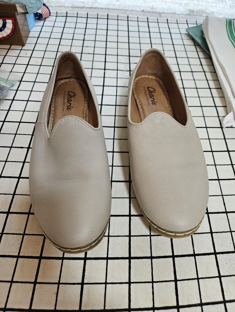 Charix Shoes